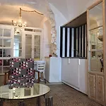 Tukasa Vintage Apartament *
