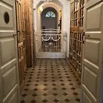Tukasa Vintage Apartament *