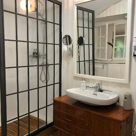 Tukasa Vintage Apartment