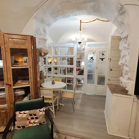Tukasa Vintage Caces